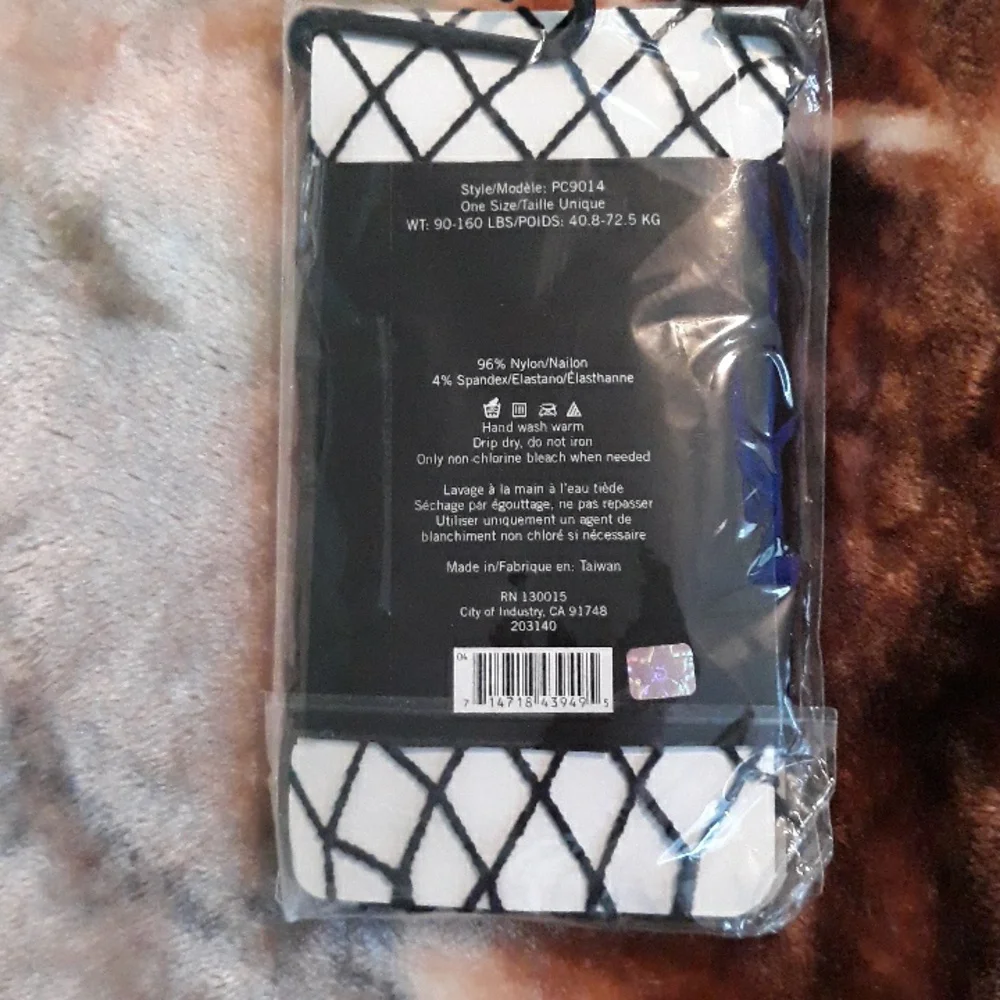 Fishnets - Picture 2 of 2